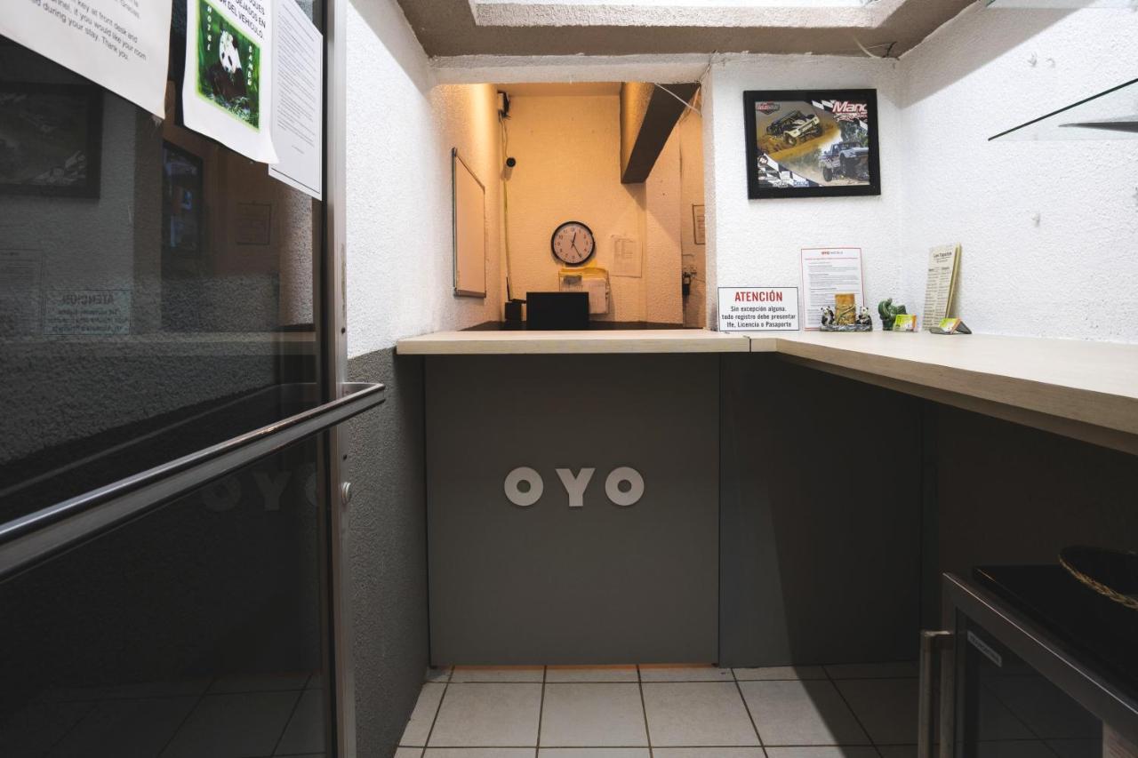 Oyo Hotel Cocobeach, Ensenada Buitenkant foto